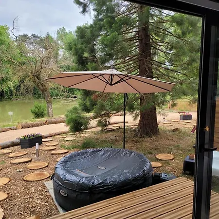 Camping Le Chalet Montegut Hebergements Insolites *
