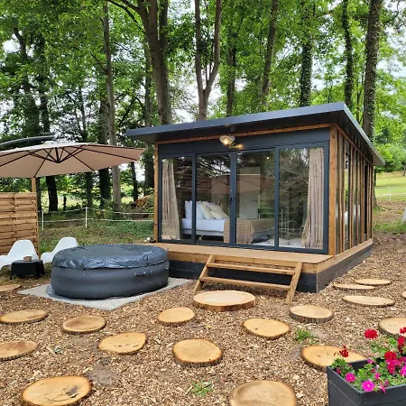 Le Chalet Montegut Hebergements Insolites Coulandon