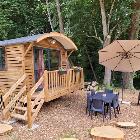 Le Chalet Montegut Hebergements Insolites 营地