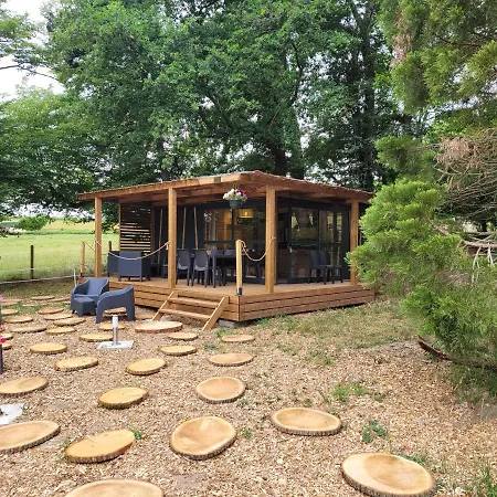 Camping Le Chalet Montegut Hebergements Insolites